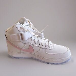 Women’s Nike Air Force 1, High Top Sneakers
